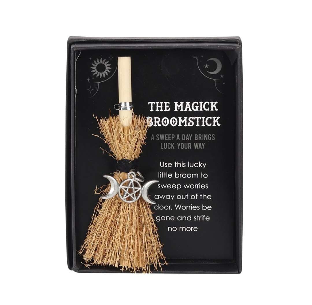 Mini Magick Broomstick
